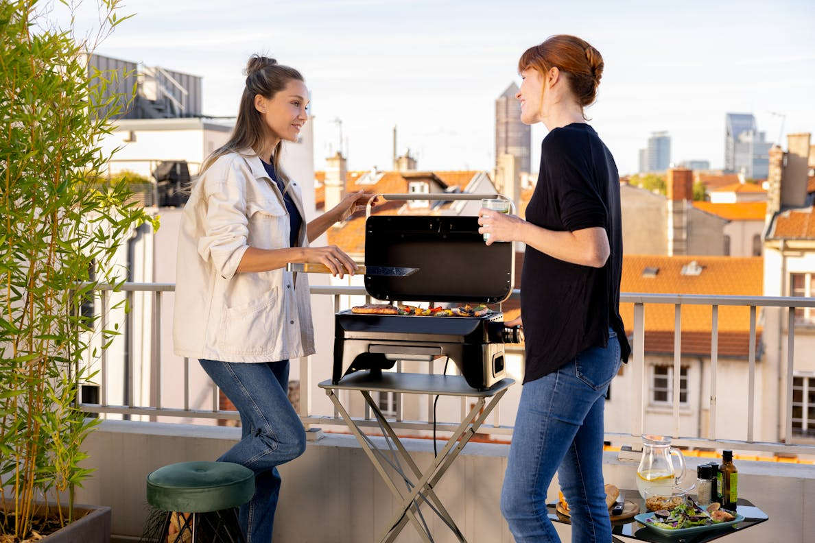 BARBECUE ELETTR.ATTITUDE 2GO DA APPOGGIO CAMPINGAZ